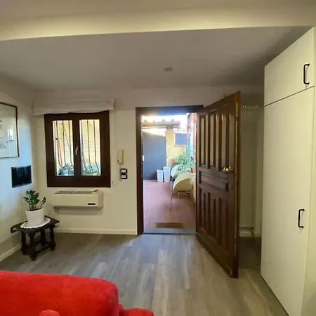 Appartamento San Gaggio With Patio