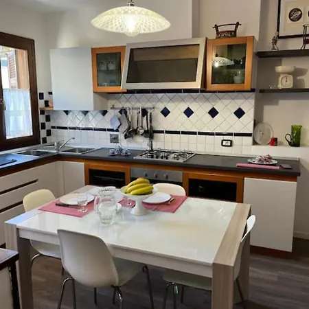 Apartment San Gaggio With Patio