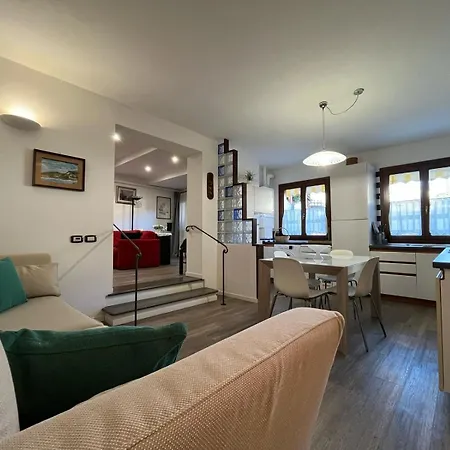 San Gaggio With Patio